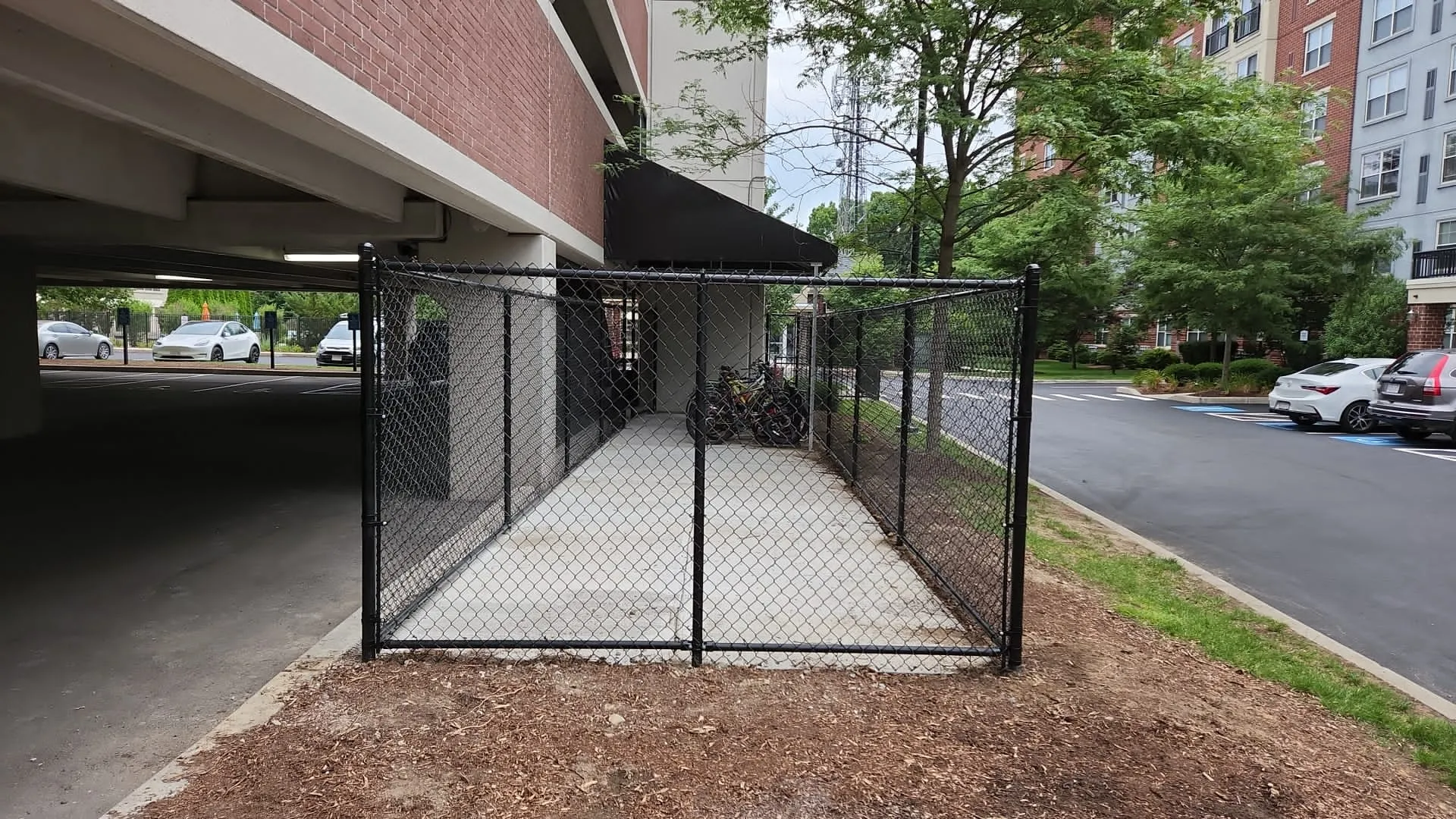 Chain link fence photo 5