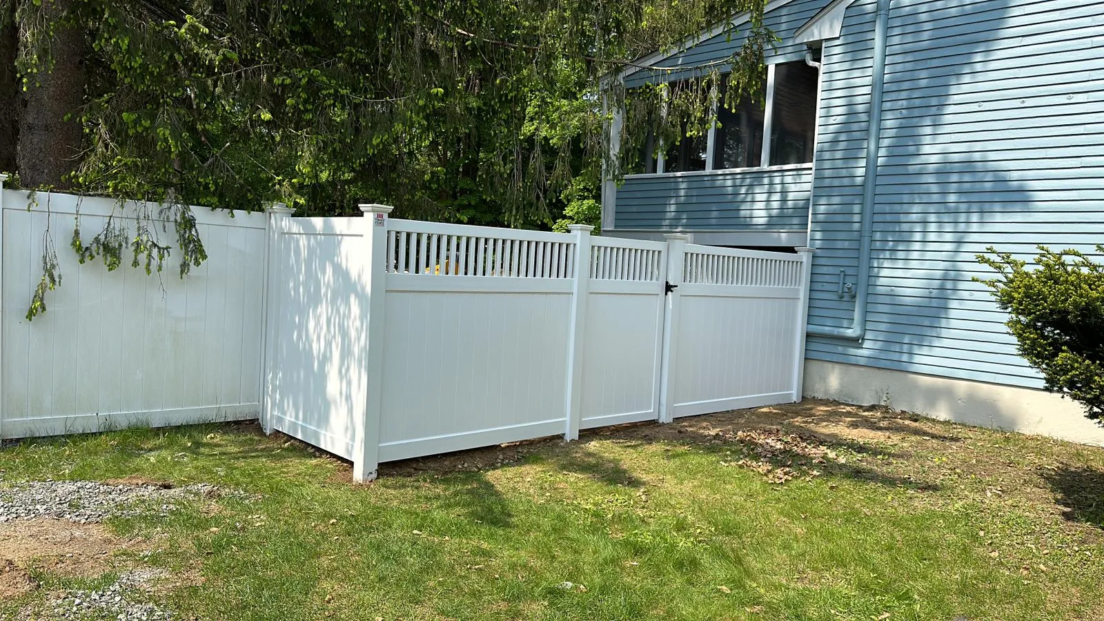 Vinyl fence photo 27